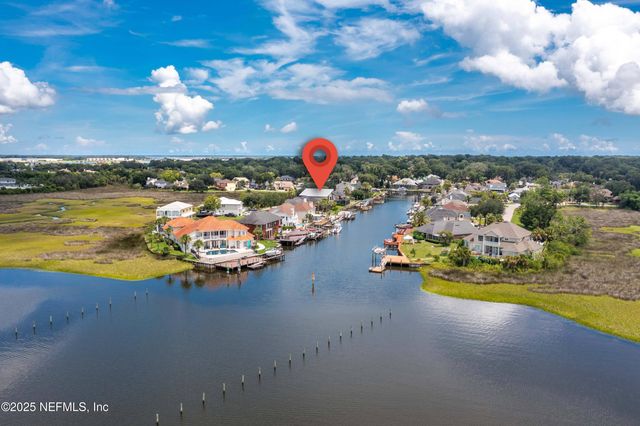 11050 HARBOR CAY Court, Jacksonville, FL 32225