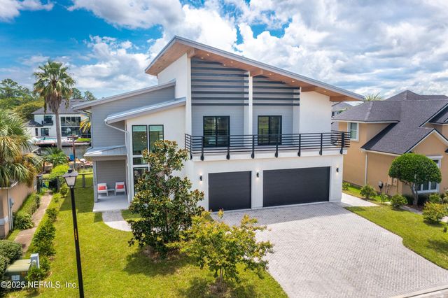 11050 HARBOR CAY Court, Jacksonville, FL 32225