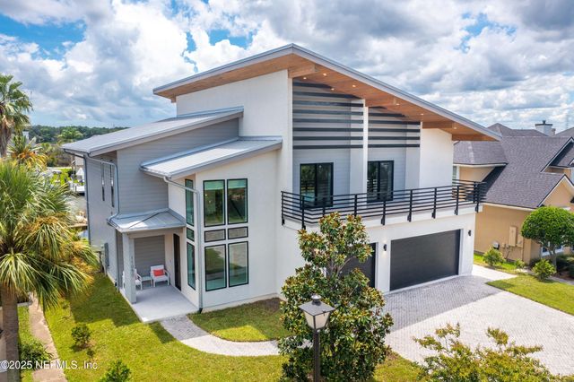 11050 HARBOR CAY Court, Jacksonville, FL 32225