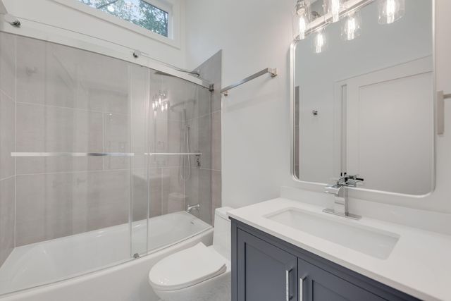 4046 Hillside Trail, New Buffalo, MI 49117