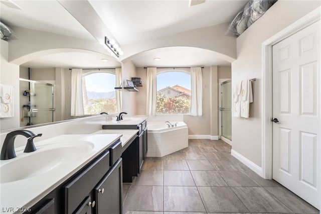 4916 Soaring Springs Avenue, Las Vegas, NV 89131