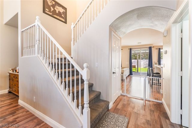 4916 Soaring Springs Avenue, Las Vegas, NV 89131