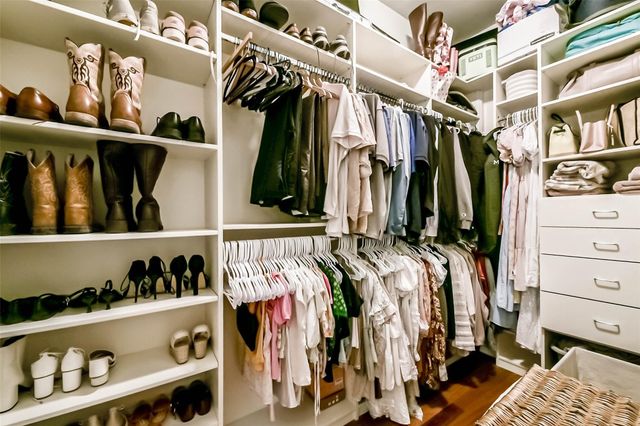 300 St Joseph Parkway 103, Houston, TX 77002