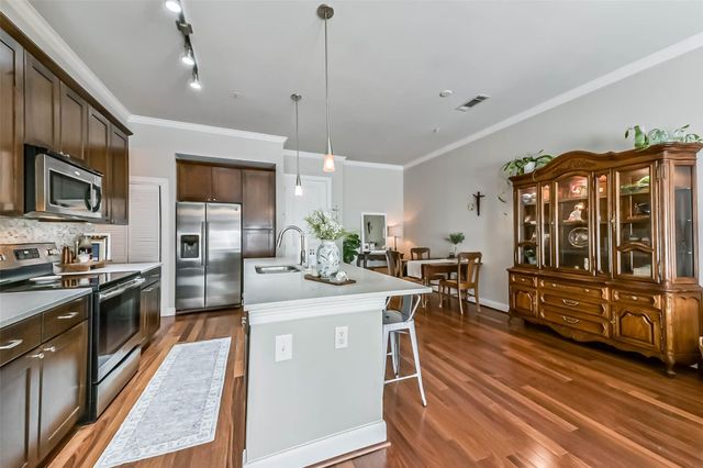 300 St Joseph Parkway 103, Houston, TX 77002