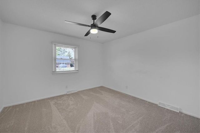 2511 S 14th Street, Leavenworth, KS 66048