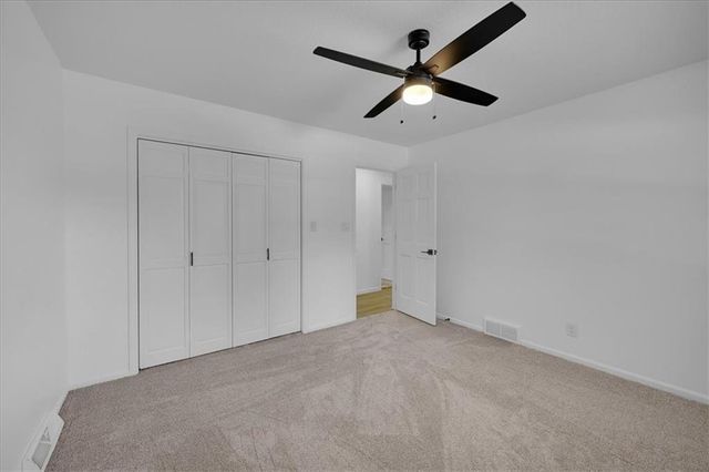 2511 S 14th Street, Leavenworth, KS 66048