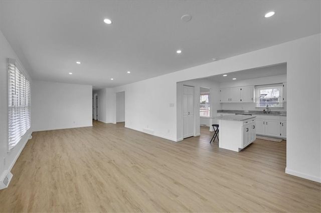 2511 S 14th Street, Leavenworth, KS 66048