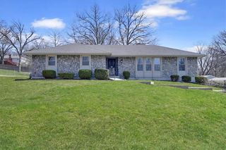 2511 S 14th Street, Leavenworth, KS 66048