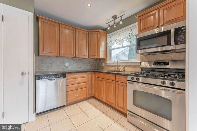 533 COLUMBIA AVE, Phoenixville, PA 19460