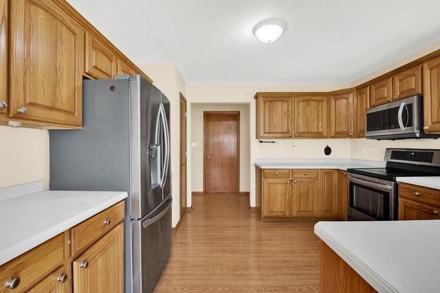 N67W13397 Roman COURT, Menomonee Falls, WI 53051