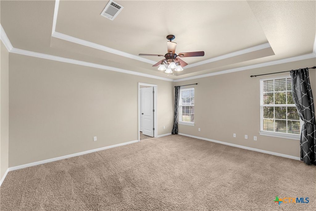 Image 19 of property listing at 112 Arbor Drive, Little River Academy, TX 76554