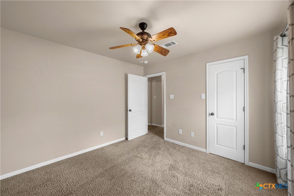 Image 29 of property listing at 112 Arbor Drive, Little River Academy, TX 76554