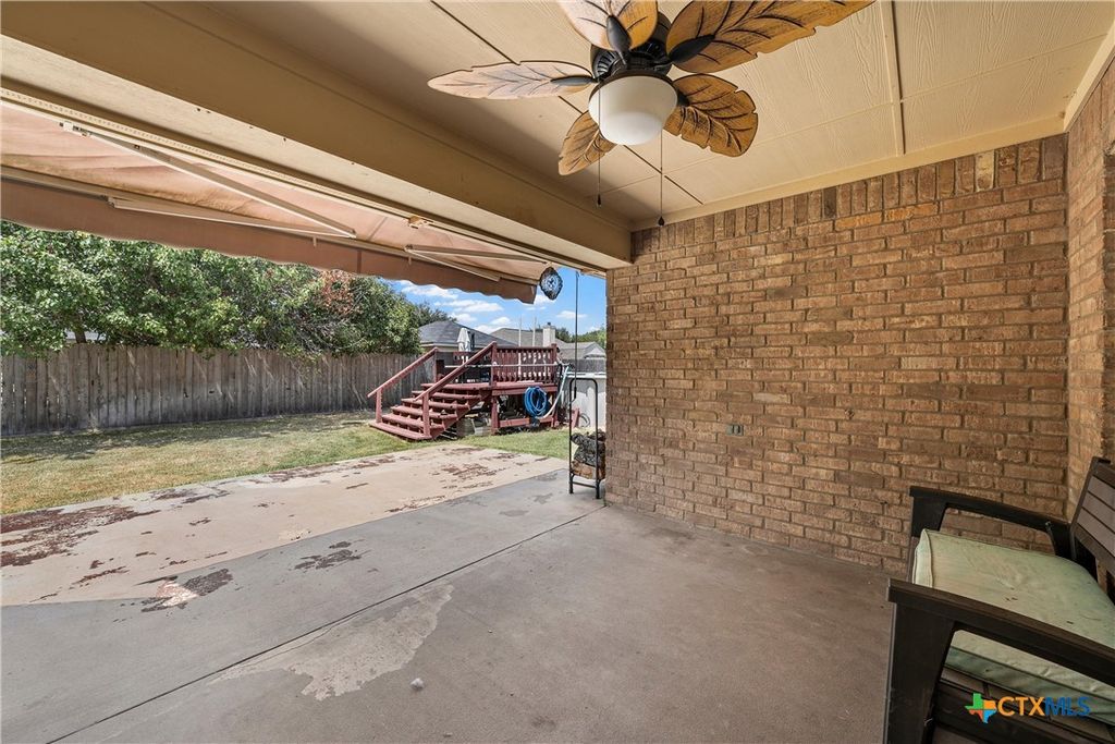 Image 30 of property listing at 112 Arbor Drive, Little River Academy, TX 76554