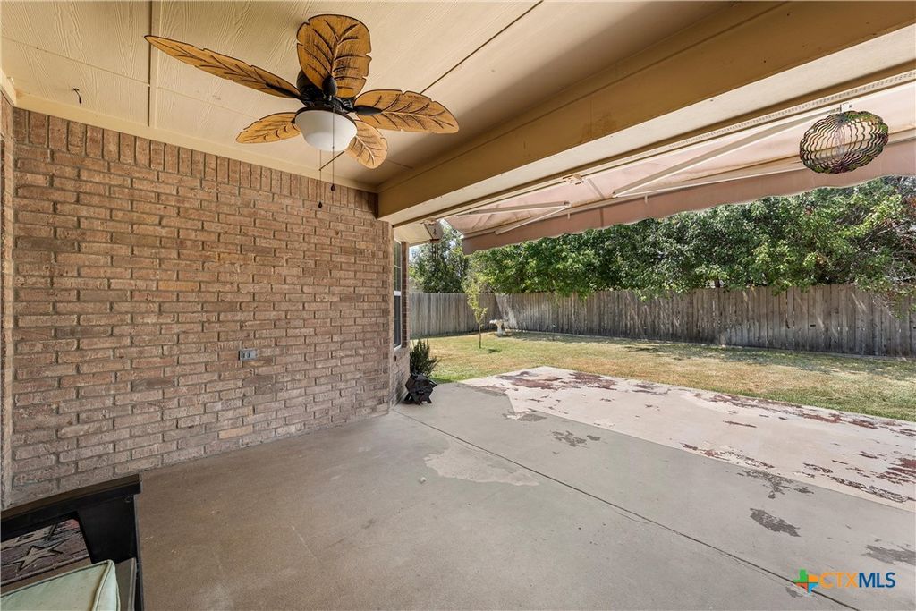 Image 31 of property listing at 112 Arbor Drive, Little River Academy, TX 76554
