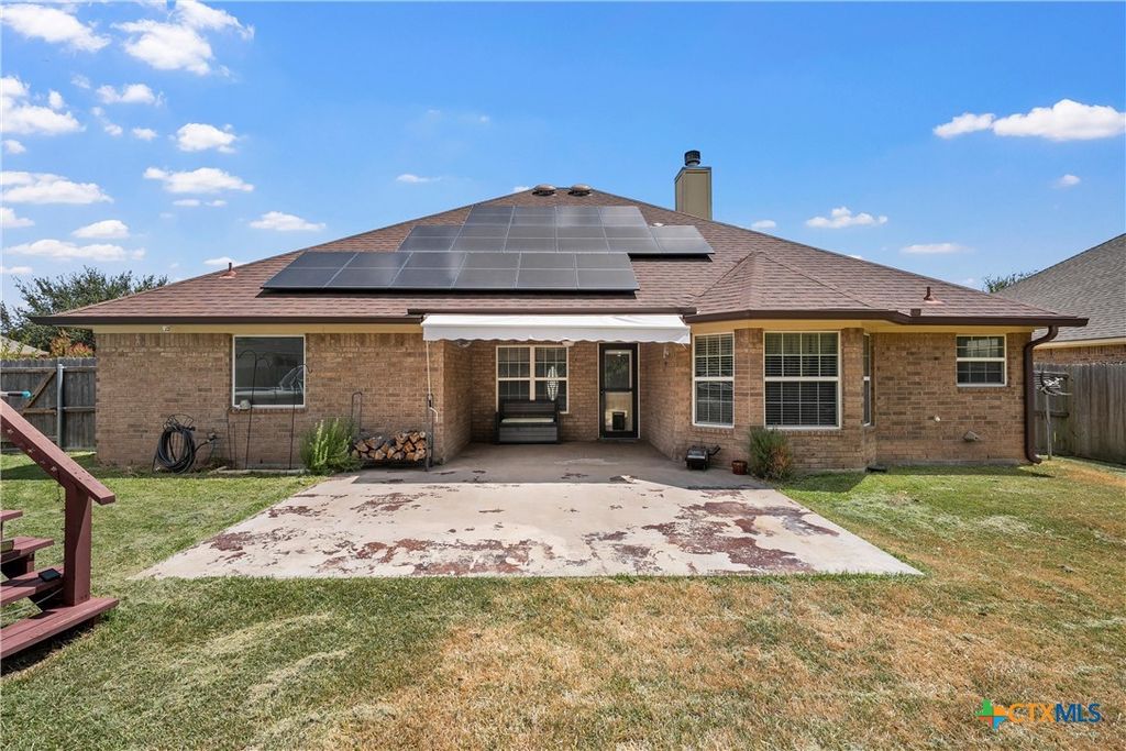 Image 33 of property listing at 112 Arbor Drive, Little River Academy, TX 76554