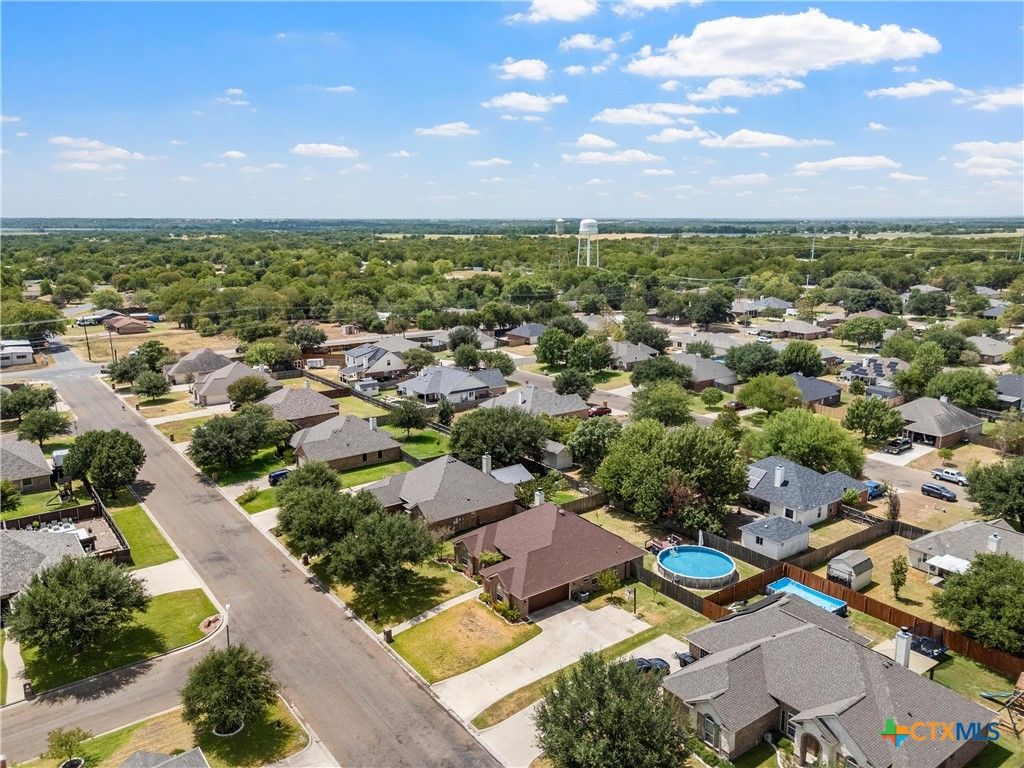 Image 39 of property listing at 112 Arbor Drive, Little River Academy, TX 76554