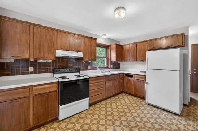 1605 Maple Street, Middleton, WI 53562
