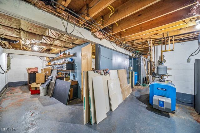 11470 Clay Street, Huntsburg, OH 44046