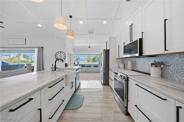 600 Royal Poinciana, Punta Gorda, FL 33955