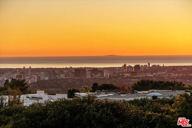 1740 Carla, Beverly Hills, CA 90210