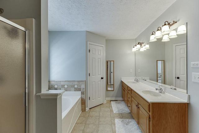 3980 Piper Glen Drive, Buford, GA 30519