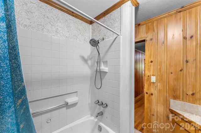 194 Virginia Drive, Marion, NC 28752