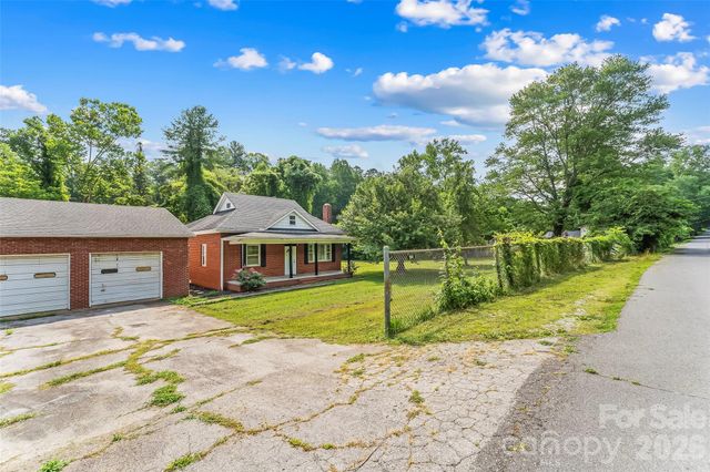 194 Virginia Drive, Marion, NC 28752