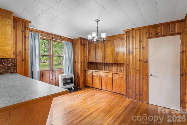 194 Virginia Drive, Marion, NC 28752