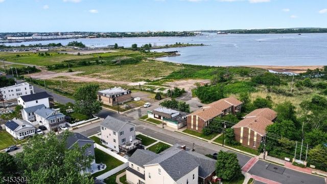 120 S ROSEWELL AVENUE, South Amboy City, NJ 08879