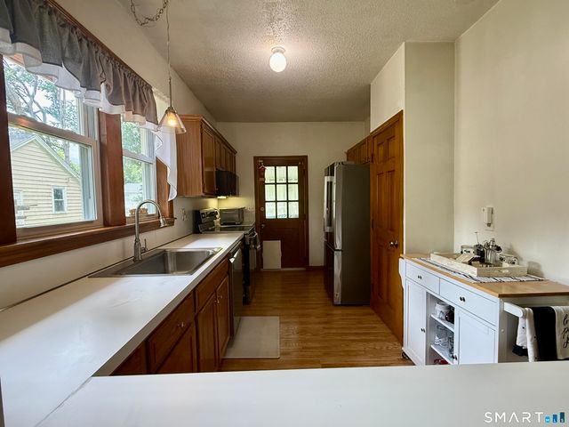 46 Windsor Street, Waterbury, CT 06708
