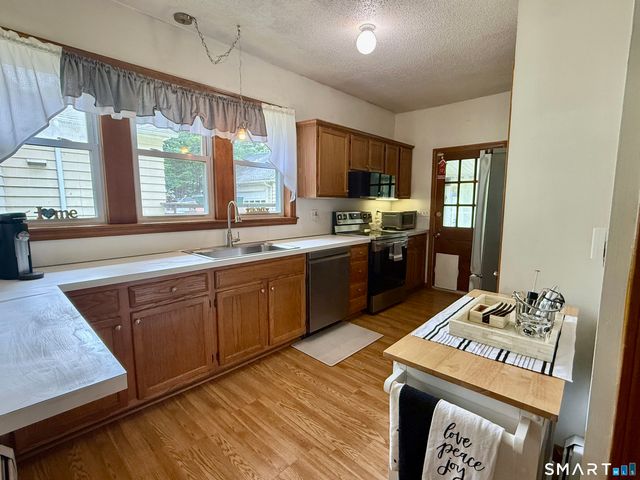 46 Windsor Street, Waterbury, CT 06708