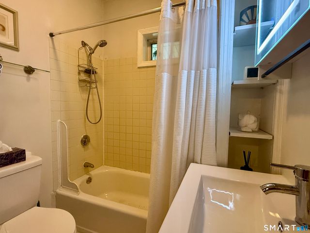 46 Windsor Street, Waterbury, CT 06708
