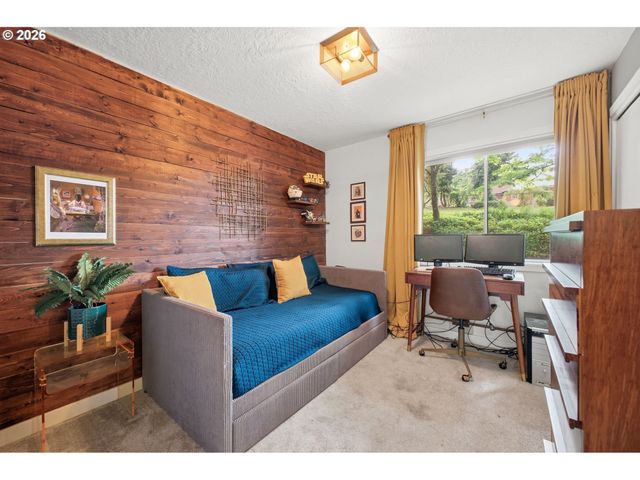 15102 Se Clatsop St, Happy Valley, OR 97086
