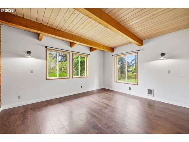 15102 Se Clatsop St, Happy Valley, OR 97086