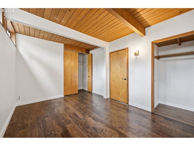 15102 Se Clatsop St, Happy Valley, OR 97086
