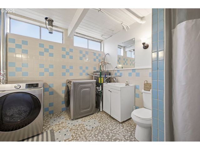 15102 Se Clatsop St, Happy Valley, OR 97086