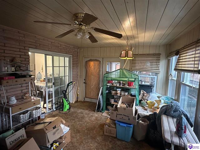 202 Edgewood Drive, Radcliff, KY 40160