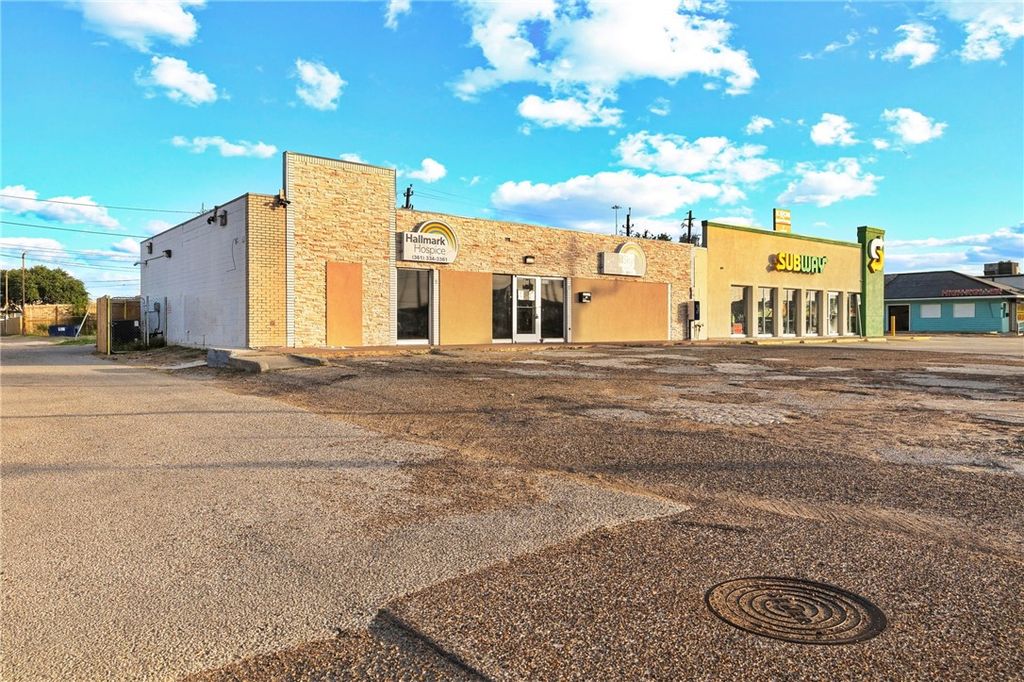 5133 Weber, Corpus Christi, TX 78411 — photo 3