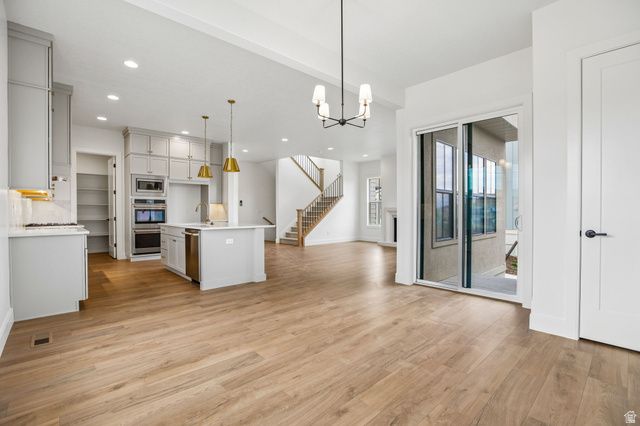 7213 S SAGE RD, West Jordan, UT 84081