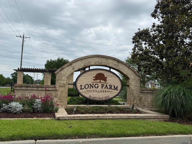 8522 Columbia Ct, Baton Rouge, LA 70817