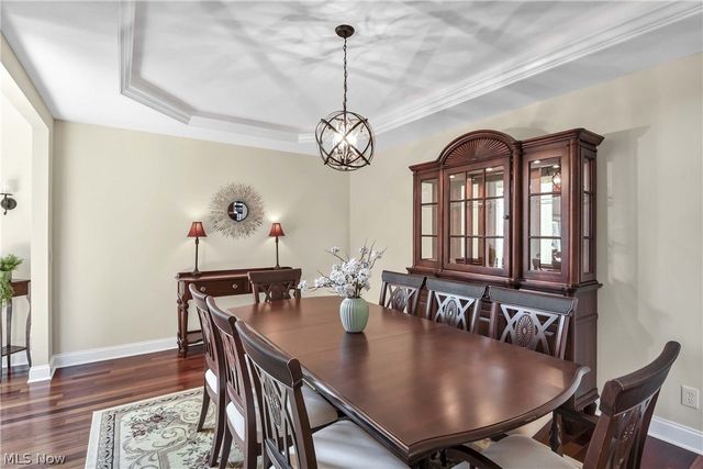 9000 Crooked Creek Lane, Broadview Heights, OH 44147
