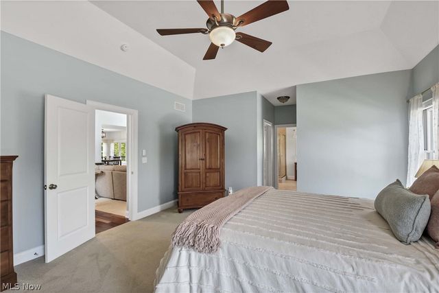 9000 Crooked Creek Lane, Broadview Heights, OH 44147