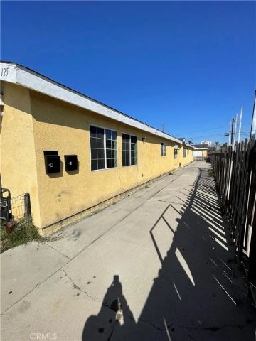 125 W Tichenor Street, Compton, CA 90220