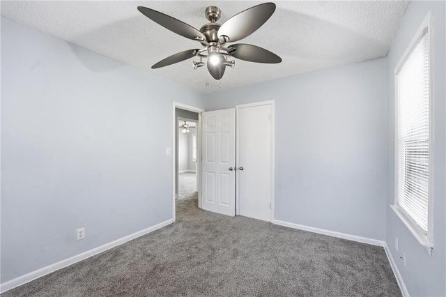 5631 Cambridge Avenue, Kansas City, MO 64129