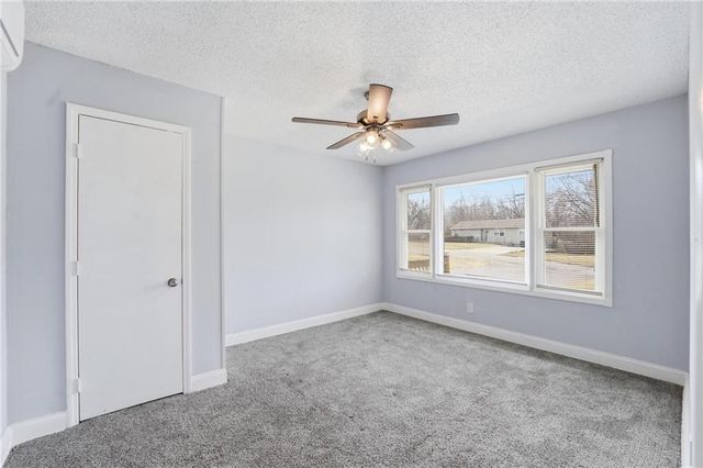 5631 Cambridge Avenue, Kansas City, MO 64129