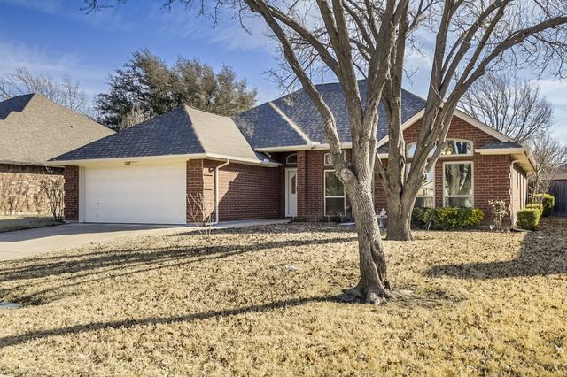 1312 Downwood Drive, Burleson, TX 76028