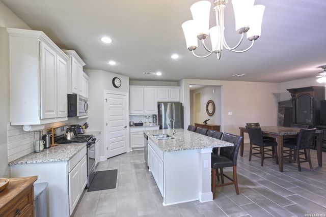 9334 Sundrop, San Antonio, TX 78254