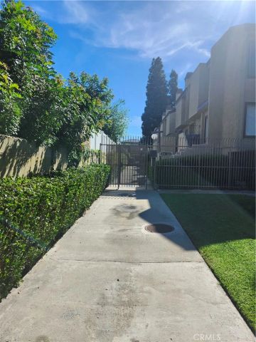 849 E Victoria 209, Carson, CA 90746