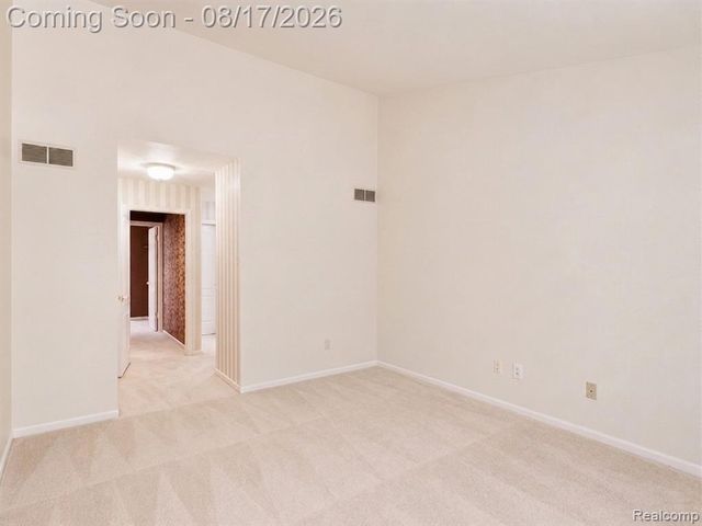 1168 Fairways Boulevard, Troy, MI 48085