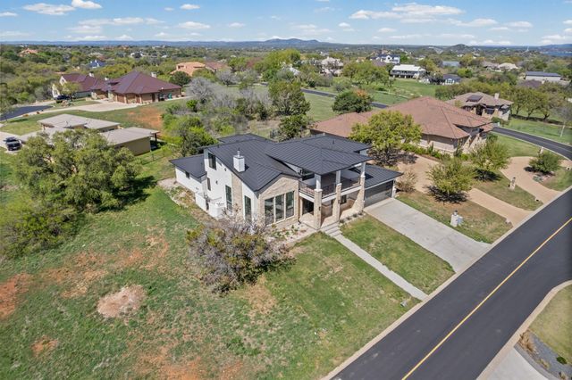 1020 Mountain Leather DR, Horseshoe Bay, TX 78657